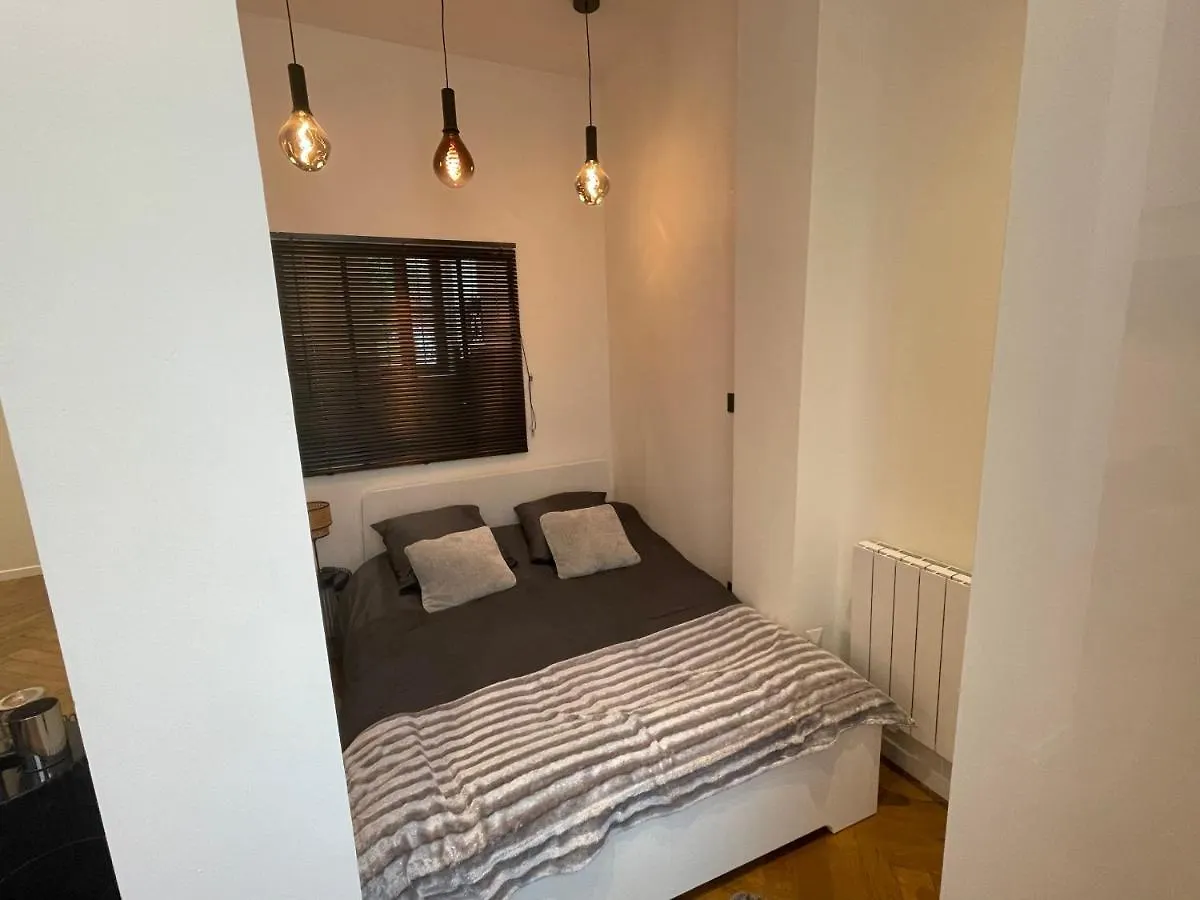 Le Cosy La Part Dieu Lyon 0*,  Francia